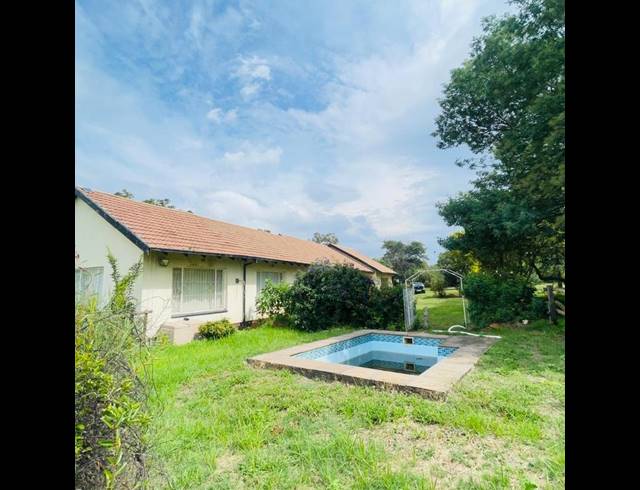 FARM FOR SALE IN GOLF VIEW